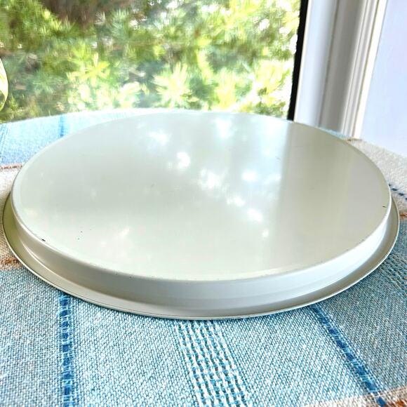 Vintage Christmas Tree Metal Serving Tray – 13” Holiday Barware Decor - Picture 8 of 8